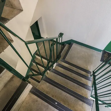 Hotel 32 Quarry Rigg *