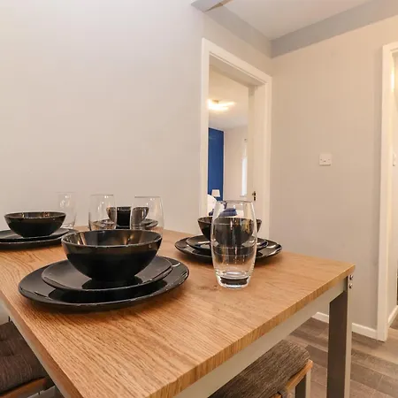 32 Quarry Rigg Hotel *